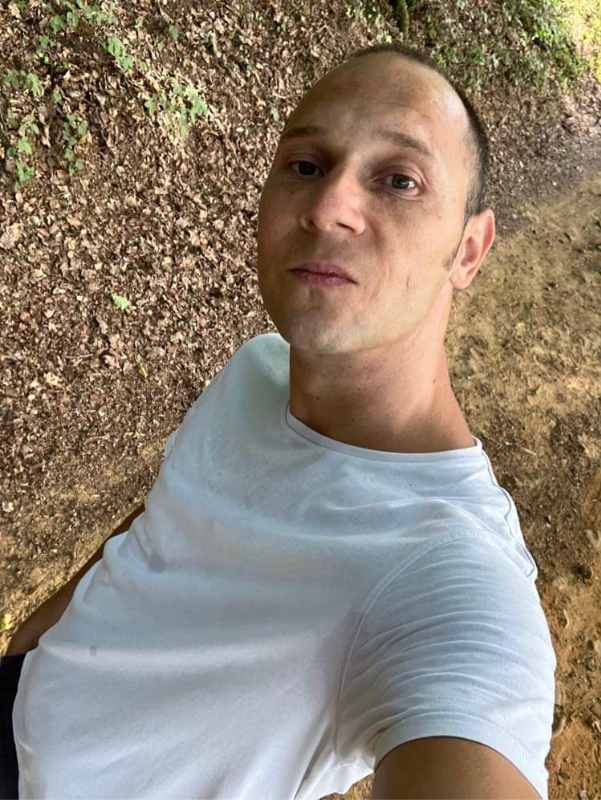 Photo de Jonathan, bricoleur à SEDAN